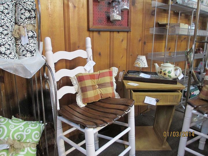 farm style chairs partial restore and a breath of new life, painted furniture