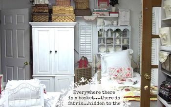 Where bloggers Create-Red and White Craft/Sewing Room