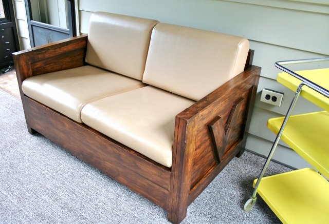 how to refinish a cargo love seat, painted furniture