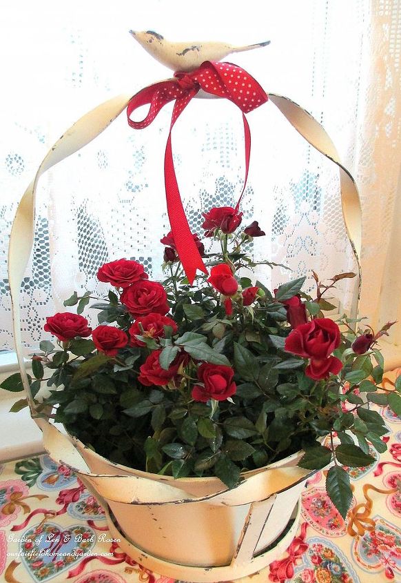 be my valentine, seasonal holiday d cor, valentines day ideas, red roses symbolize love