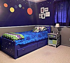 super space geek bedroom, bedroom ideas, home decor, Space geek bed and robot side table
