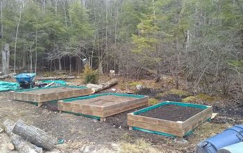 New Raised Bed Planting Boxes at the Colonial Cottage Restoration Prop