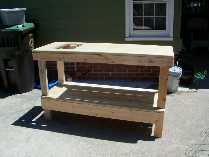 mi nuevo banco de jardinera diy, banco fue construido con piezas de madera que ten a en el garaje