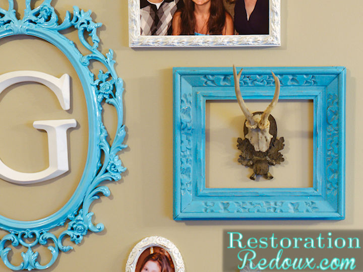 easy photo frame gallery wall tutorial, home decor, wall decor, Gallery wall Close Up