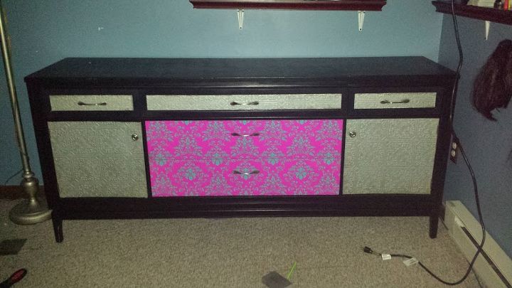 diy old buffet table turned makeup vanity, painted furniture, Last minute decision to use the wrapping paper in pink that i had laying around