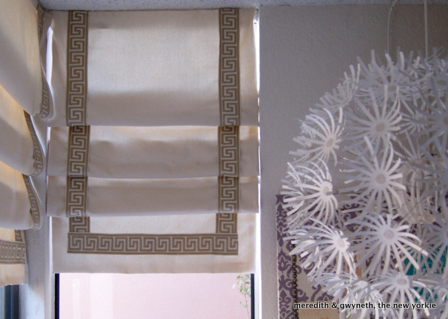living room window treatment dilemma solved w diy roman shades, home decor