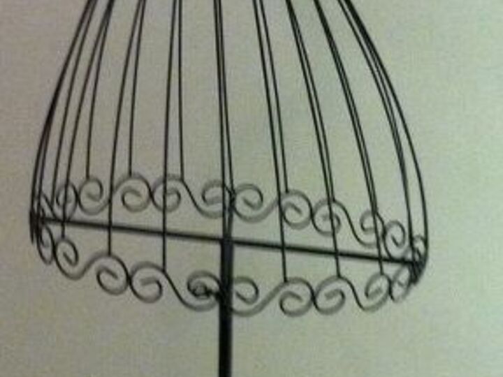 q i would love to turn this into a lamp, lighting, repurposing upcycling