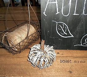 table leaf turned chalkboard folding sign, chalkboard paint, crafts, repurposing upcycling, seasonal holiday decor, milk paint on a pumpkin