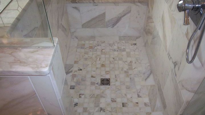 calacutta gold marble master bathroom suite, bathroom ideas, flooring, tile flooring, tiling, Floor Close up