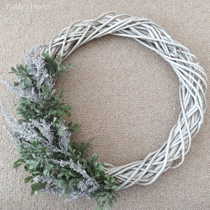 diy winter wreath, crafts, seasonal holiday decor, wreaths, Started stuffing them in the wreath to see how it looked