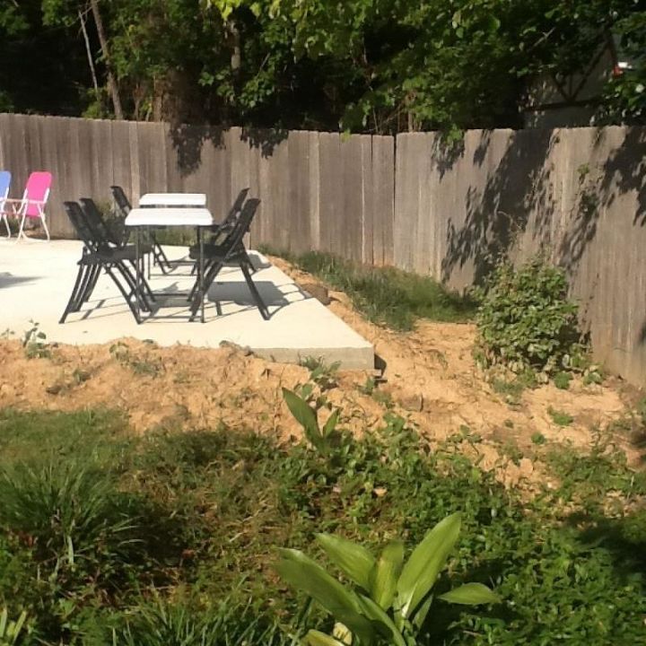 q need help to design new 20 ft arc patio in corner of backyard, landscape, outdoor living, patio, Right side 6 ft to fence for shrubs or flowers