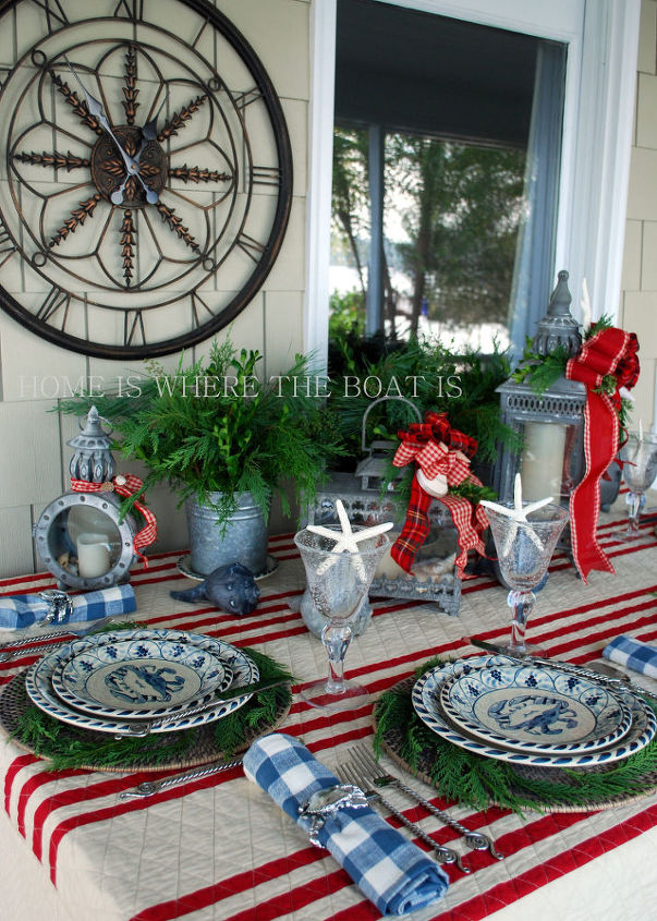 a coastal christmas table, christmas decorations, seasonal holiday decor