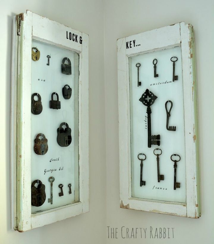 vitrina de llaves y cerraduras antiguas de bricolaje