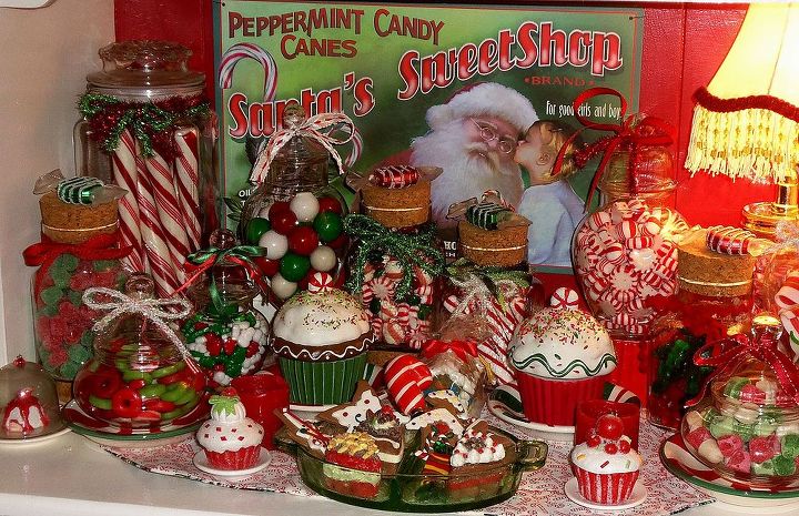 christmas home tour part 4 christmas candy kitchen, seasonal holiday d cor, My Candy Bar