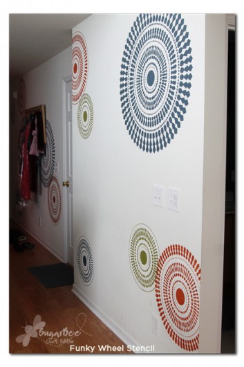 falling for these funky wheel wall stencil ideas, home decor, painting, wall decor