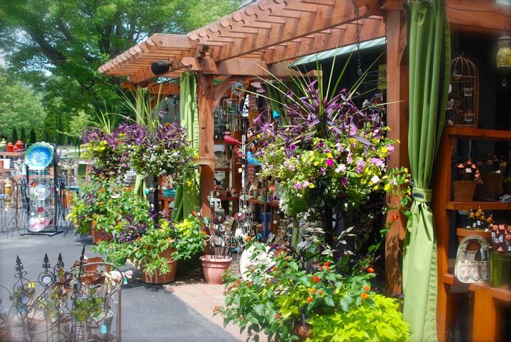 stan hywet s great garden part 2 the cutting garden, flowers, gardening, landscape, Large planters and garden ornaments for sale