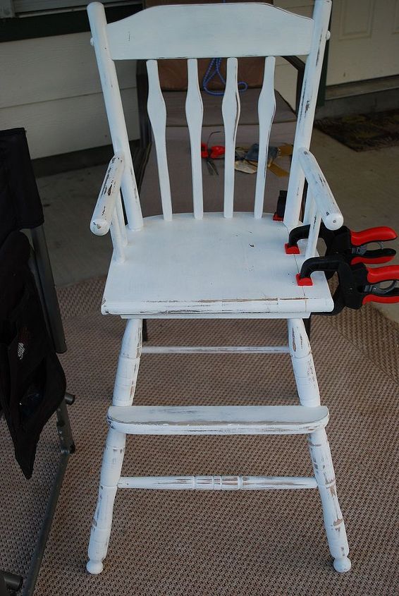 q any suggestions for painting these two chairs, painted furniture