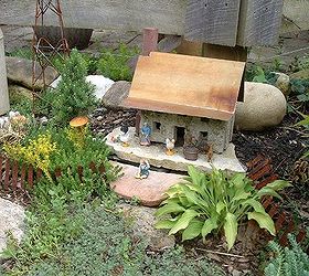 diana s fantastical miniature garden, crafts, gardening, repurposing upcycling, Diana uses tiny scaled plants like tiny ferns and creeping thyme