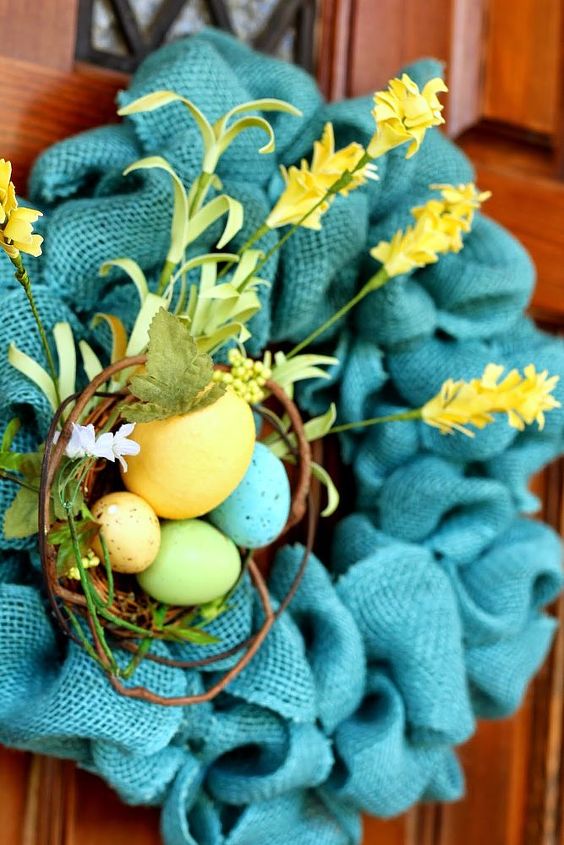 easy spring burlap wreath in blue, crafts, seasonal holiday decor, wreaths