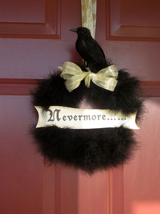 happy halloween, crafts, halloween decorations, seasonal holiday decor, wreaths, Easy Raven wreath DIY