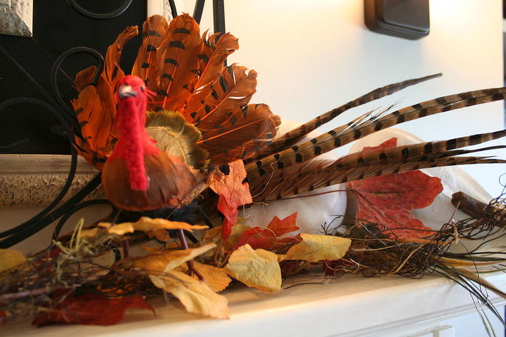 using feathers in your fall decor, seasonal holiday decor
