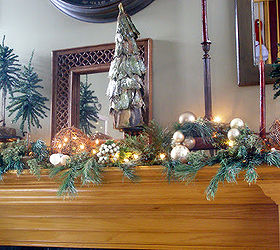 christmas mantle, seasonal holiday d cor, Use books under objects to create height add mirror for refection
