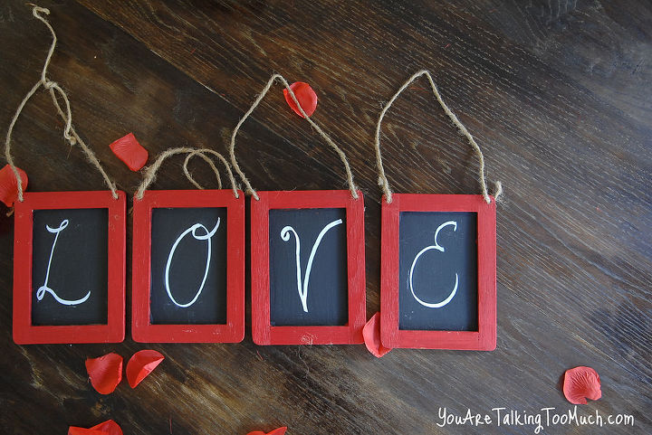 a fun chalkboard project that can last year round, chalk paint, chalkboard paint, crafts, seasonal holiday decor, valentines day ideas