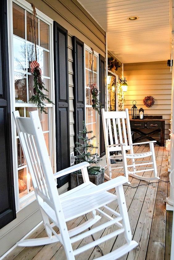 decorated christmas porch 2013, christmas decorations, porches, seasonal holiday decor