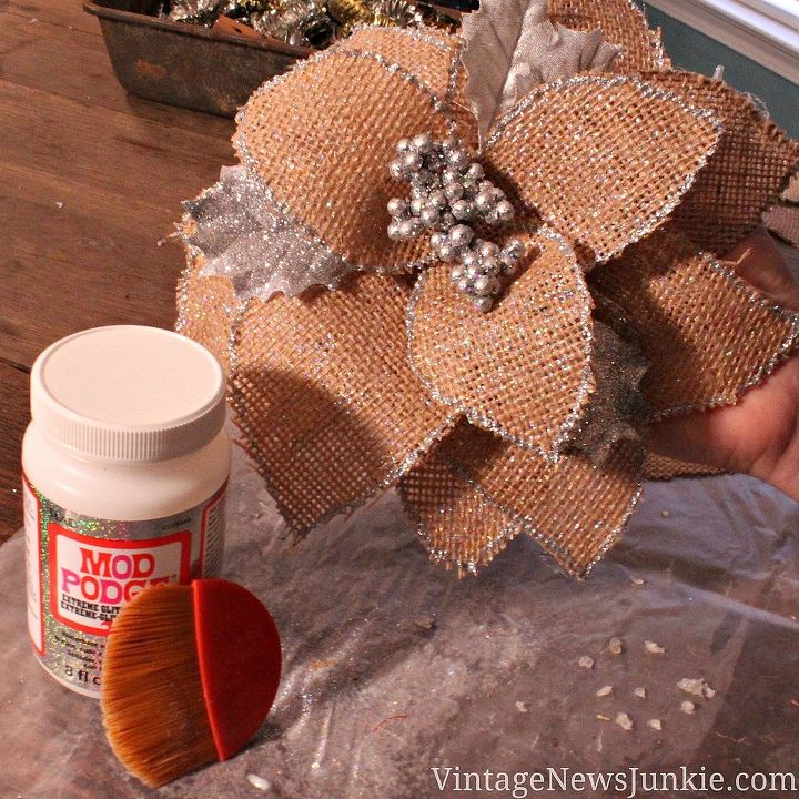 how to make a burlap flower christmas ornament video tutorial, crafts, decoupage, seasonal holiday decor, Easy Peasy Check out the blog for the Video Tutorial