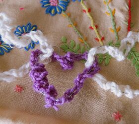 wire heart diy, crafts, And hang or interlock as desired Step by step photos can be found at