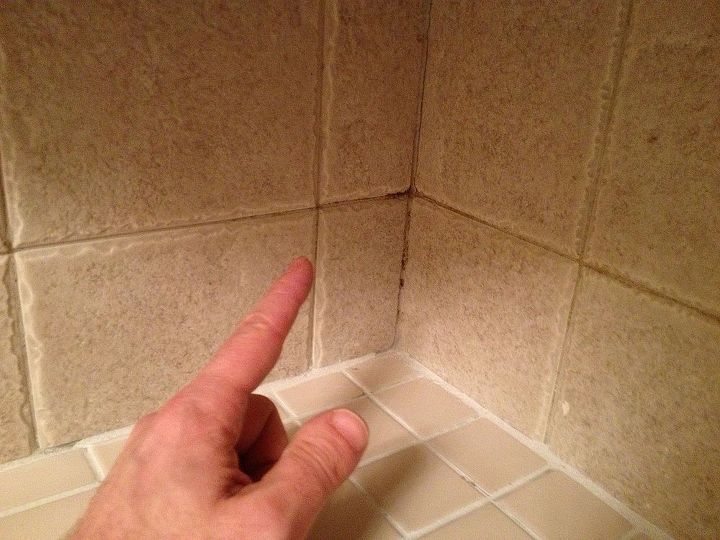 shower cleaning made easy without the use of noxious chemicals, cleaning tips, Great side by side comparison The left wall was treated and the corner right wall were not
