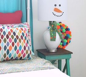 diy snowman lamp, home decor, lighting, seasonal holiday decor, This makes one terrific bedside lamp for my daughter s room