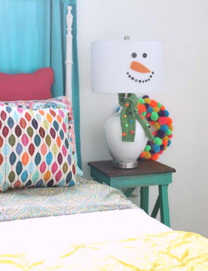 diy snowman lamp, home decor, lighting, seasonal holiday decor, This makes one terrific bedside lamp for my daughter s room