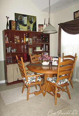 to paint or not to paint, painted furniture, Old house again I just moved the dining set to the kitchen