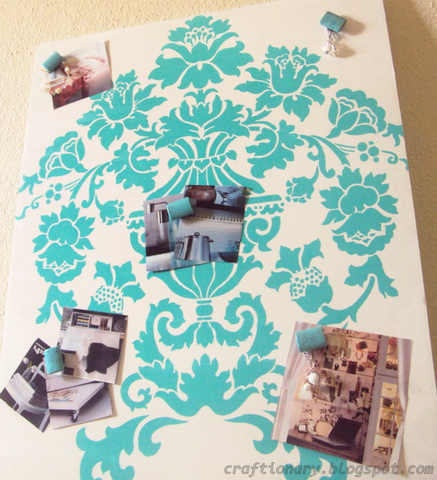 diy painted magnetic photo display, crafts, Painted magnetic board