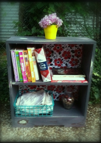 adding extra color to a blah bookshelf, painted furniture, shelving ideas, perfect and ready for the kitchen