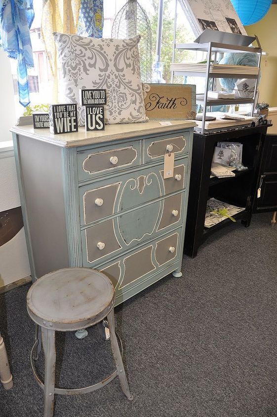 quirky to quaint little dresser, chalk paint, painted furniture, I still wish I had kept this one and didn t sell it I am hoping to come across with another one someday