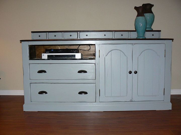 reliving the 70 s with an extreme makeover, painted furniture