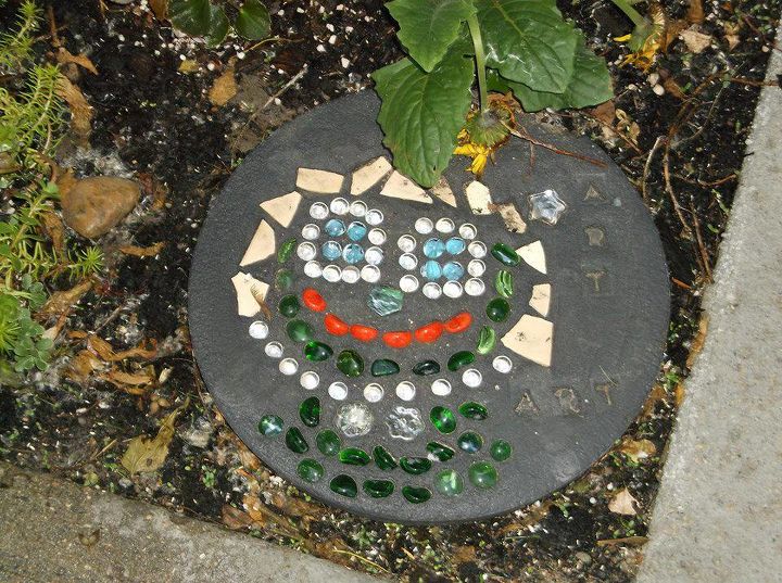 my front porch, curb appeal, porches, This is a mosaic garden stone one of my little 2nd graders made for me at the end of the school year