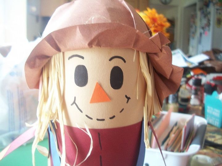 pringles can scarecrow, crafts, Definitely looking more cute than scary Add more details if desired and then find a place to enjoy him If you would like to see more scarecrow ideas it is Scarecrow Party week on the my blog PamsPartyandPracticalTips com