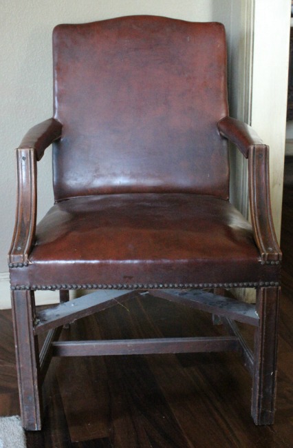 grain sack painted leather chair, chalk paint, painted furniture, rustic furniture, The before chair Not so pretty