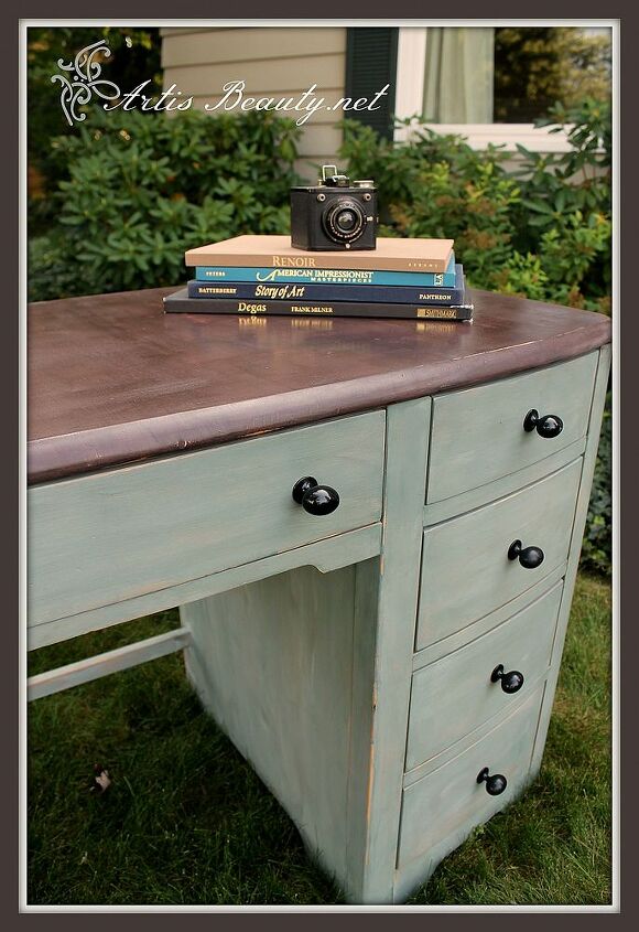 simple and sweet desk makover, painted furniture, the finished desk Simple and sweet