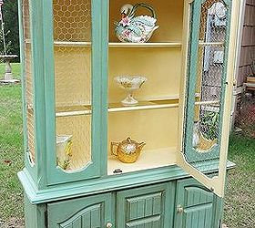 a 1970 s hutch redo, painted furniture