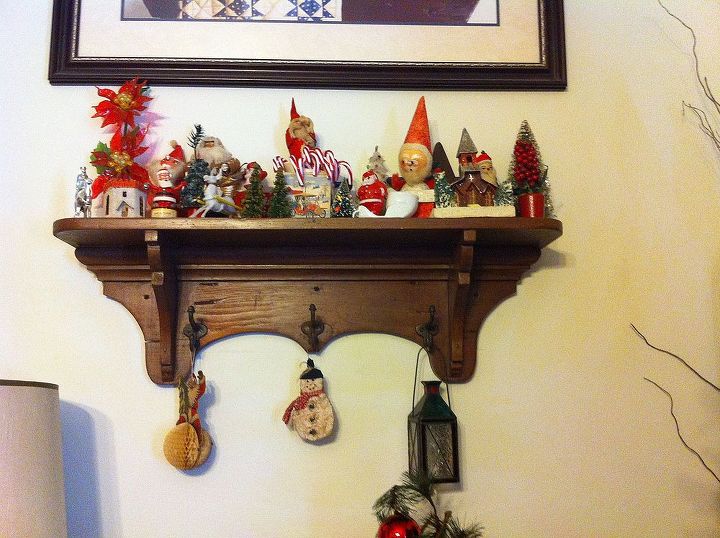 have a very vintage christmas, seasonal holiday d cor, No mantle so this is the vintage shelf in my living room
