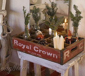 christmas decor in the bedroom, bedroom ideas, seasonal holiday decor, The easiest decorating gadget a vintage soda crate Fill it up with sentimental goodies and enjoy
