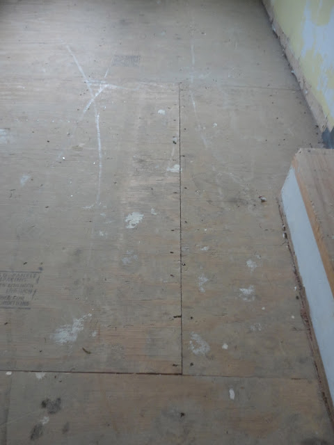 I Painted My Awful Underlayment To Look Like Hardwood Floors I