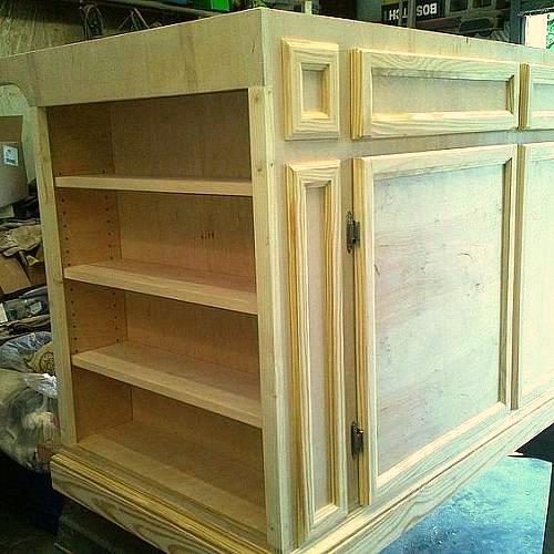 kitchen island made from 3 4 birch plywood and 1 oak board top, diy, kitchen design, kitchen island, woodworking projects, Other end