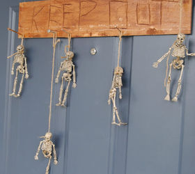 how to make a spooky skeleton door hanging, crafts, curb appeal, doors, garages, halloween decorations, seasonal holiday decor, wreaths, Skeleton Door Hanging