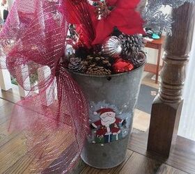 my house at xmas, christmas decorations, seasonal holiday decor, the sap pail
