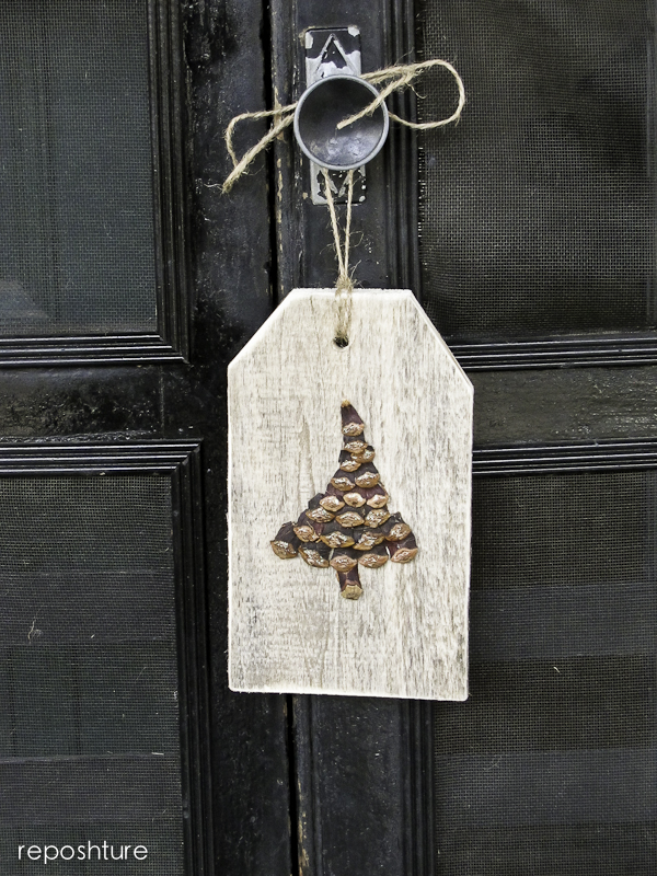wood gift tags, crafts, doors, seasonal holiday decor